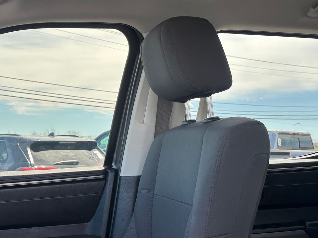 Used Car 2022 Toyota Tundra  Sr5 For Sale Under $50,000 In Austin, Texas