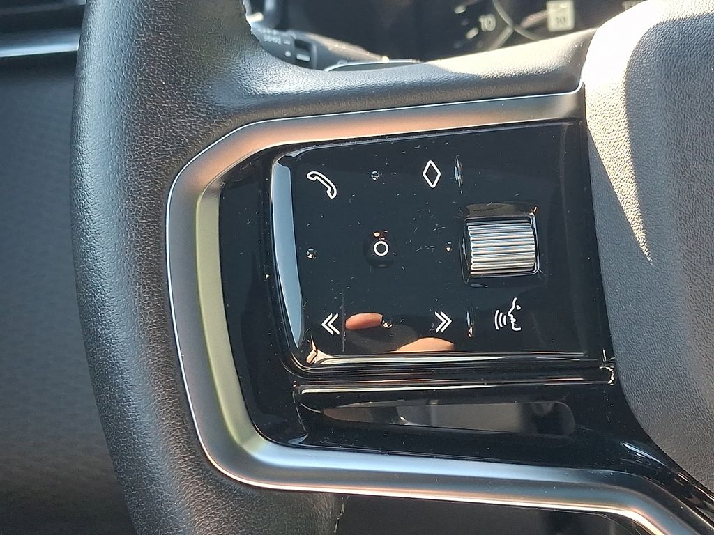 Thumbnail: 2023 Land Rover Range Rover Velar - 22