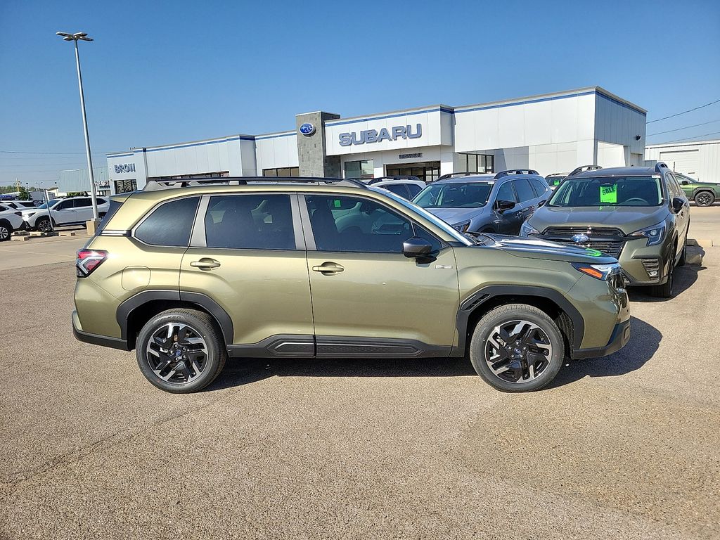 2026 Subaru Forester Premium Hybrid - 11