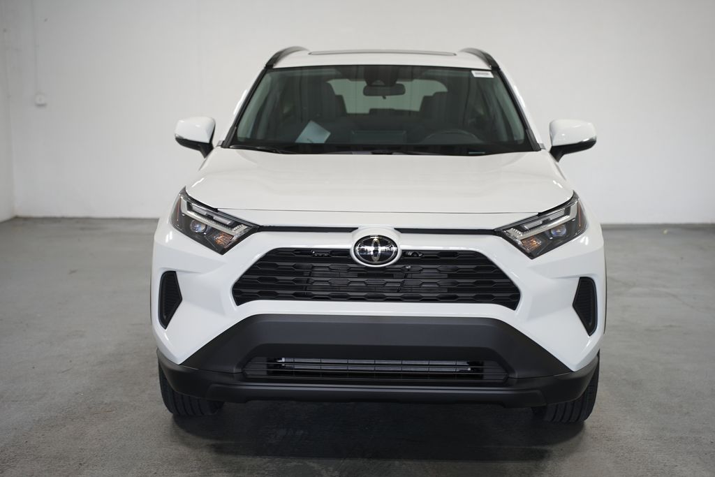 Thumbnail: 2025 Toyota RAV4 - 2