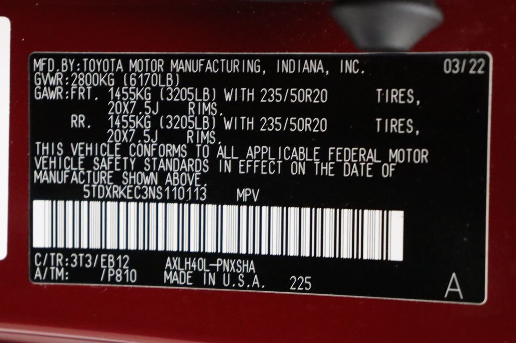 2022 Toyota Sienna XSE 17