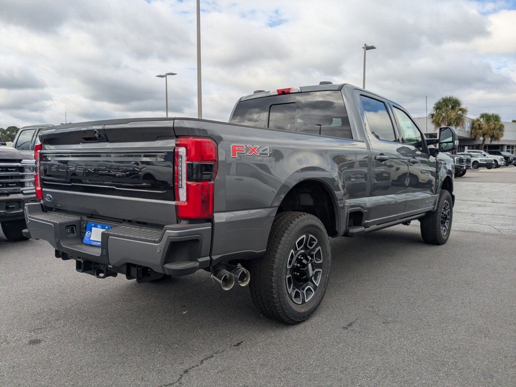 2026 Ford Super Duty F-250 SRW Platinum
