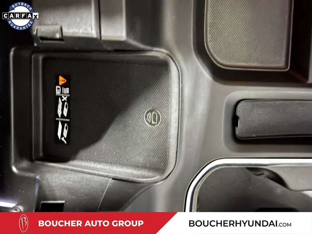 Used 2022 Black Chevrolet RST image 18