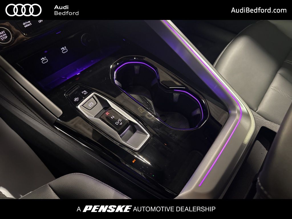 Thumbnail: 2025 Audi Q5 - 17