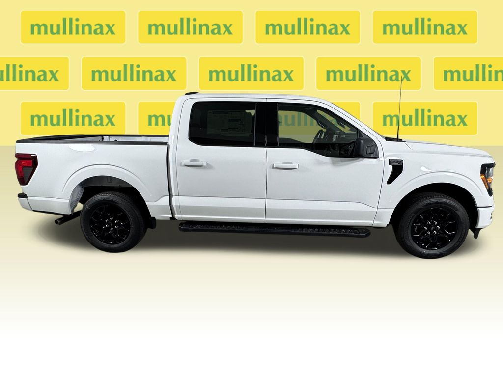 New 2026 White Ford XLT image 21