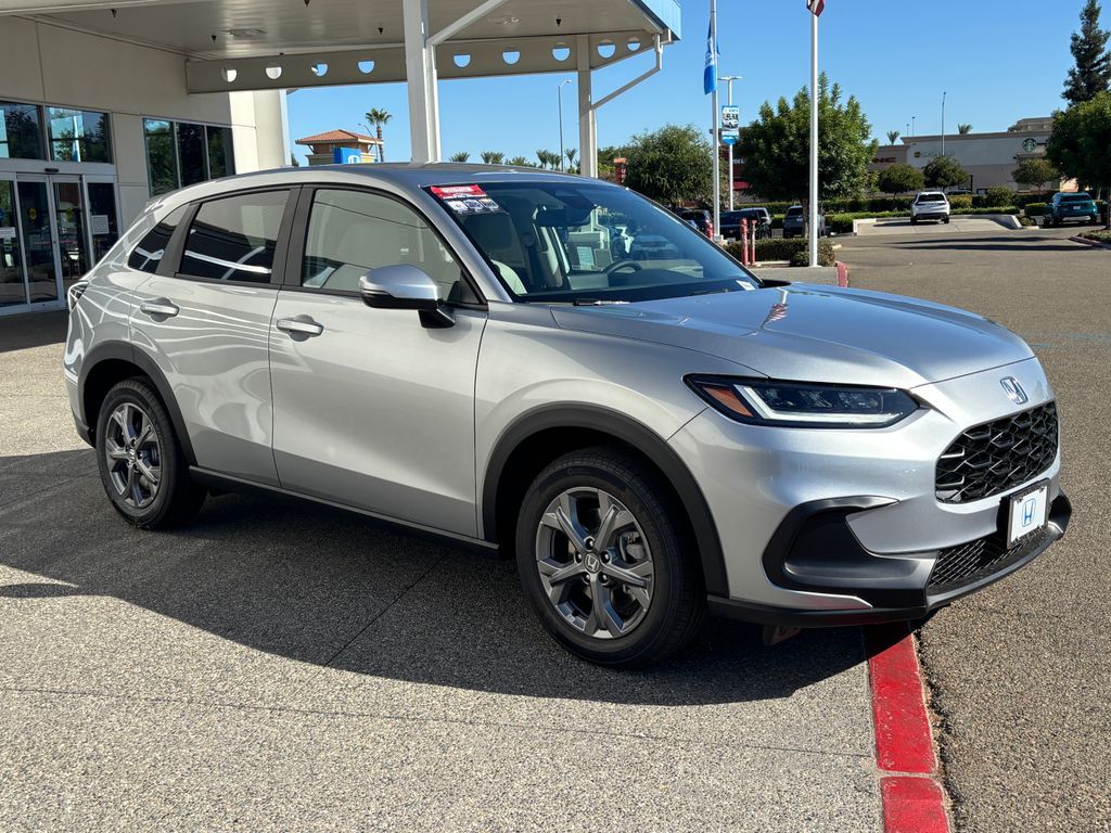 Thumbnail: 2027 Honda HR-V - 3