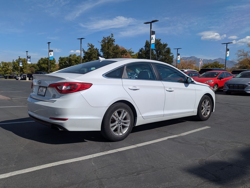 2016 Hyundai Sonata SE 4