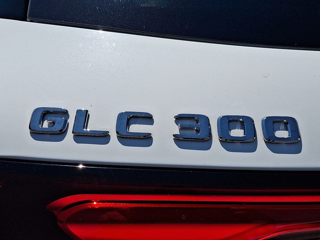 Thumbnail: 2026 Mercedes-Benz GLC - 31