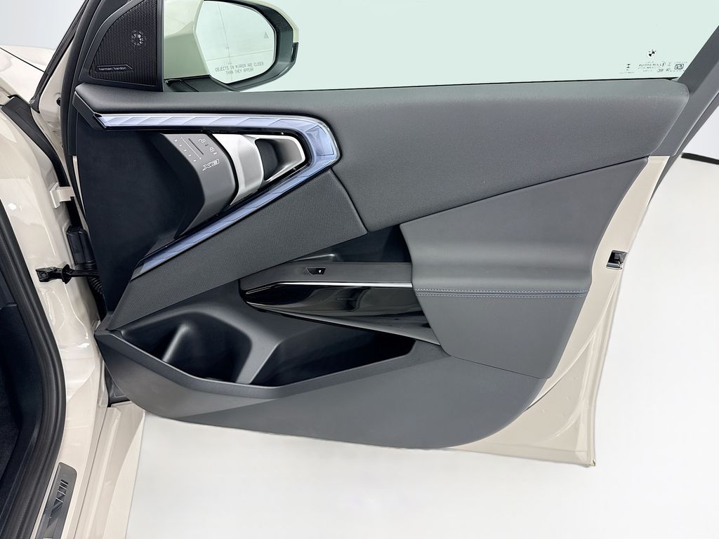 Thumbnail: 2026 BMW X3 - 24