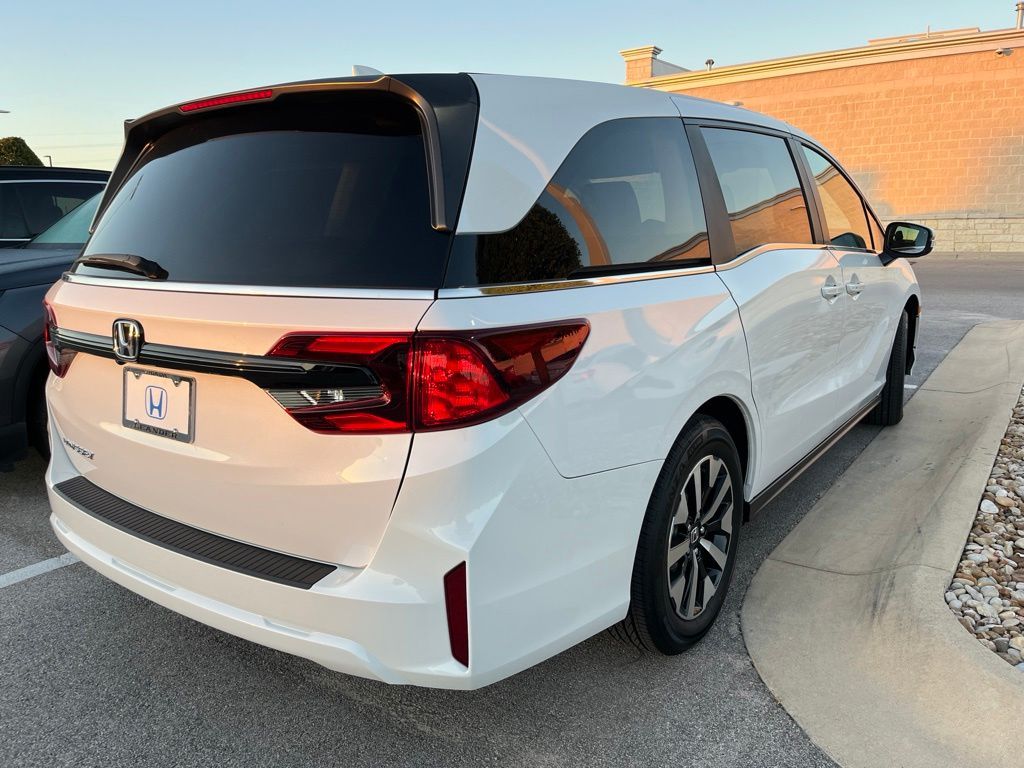 Thumbnail: 2026 Honda Odyssey - 4