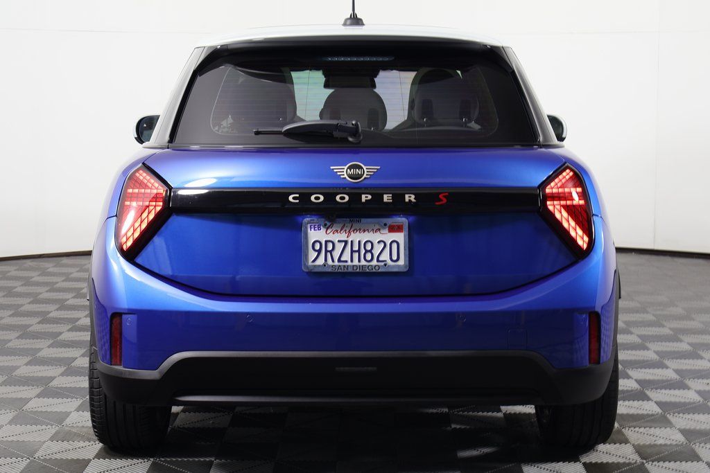 Thumbnail: 2025 MINI Cooper - 5