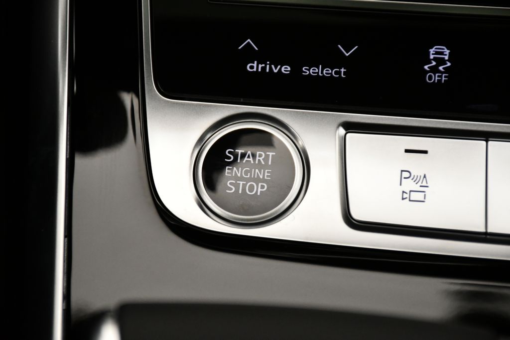2025 Audi Q7  29