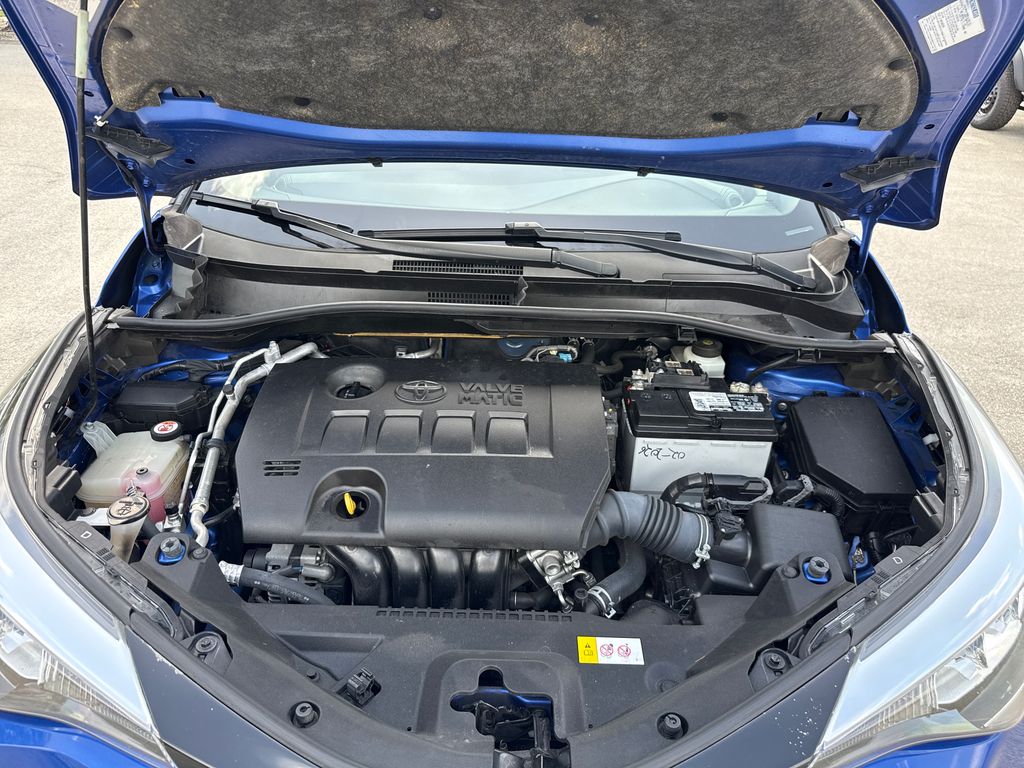 Used 2020 Blue Toyota XLE image 27