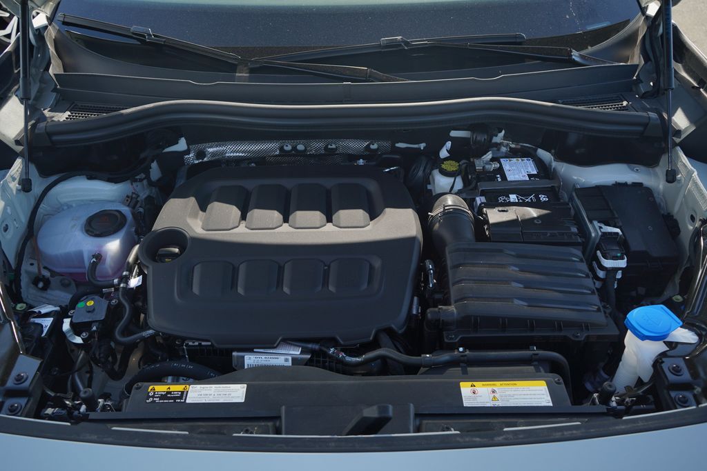 Thumbnail: 2026 Volkswagen Tiguan - 12