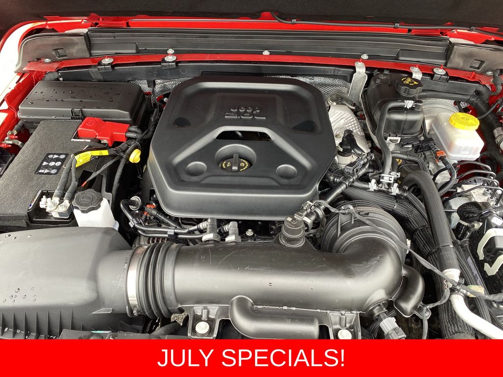 Used 2025 Jeep Wrangler SUV