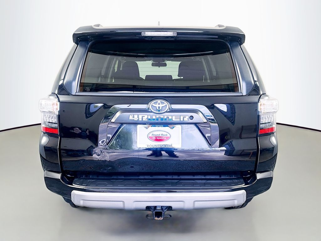 Thumbnail: 2019 Toyota 4Runner - 6