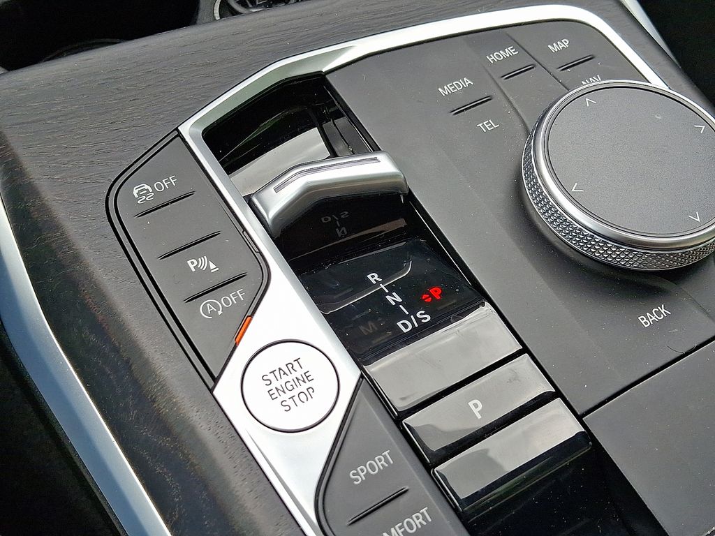 2023 BMW 3 Series 330i xDrive 15