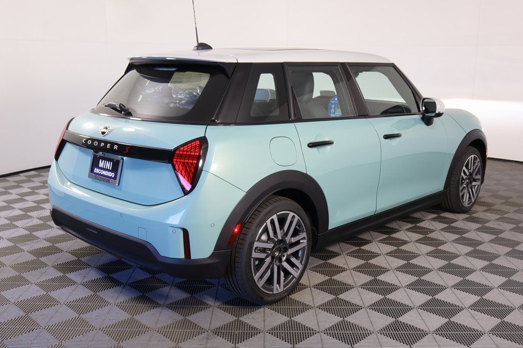 Thumbnail: 2026 MINI Cooper - 2