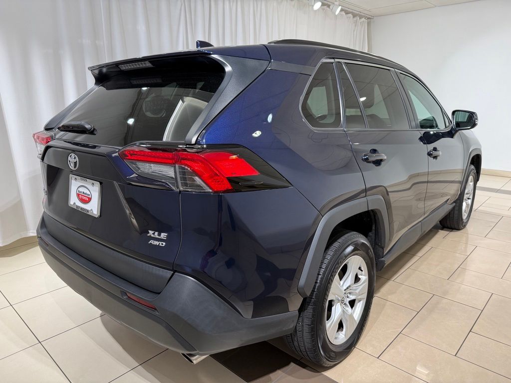 Thumbnail: 2020 Toyota RAV4 - 5