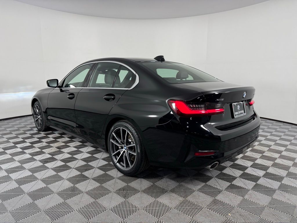 2021 BMW 3 Series 330i xDrive 3