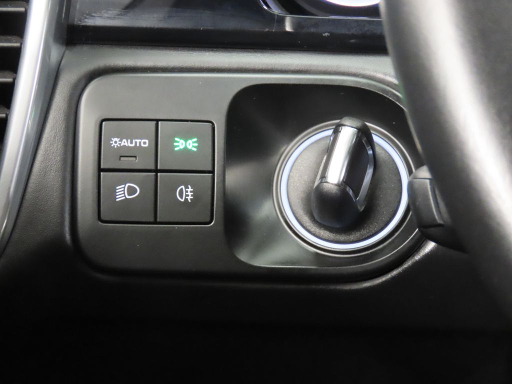 Thumbnail: 2022 Porsche  - 22