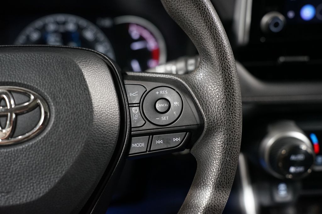 Thumbnail: 2023 Toyota RAV4 - 13