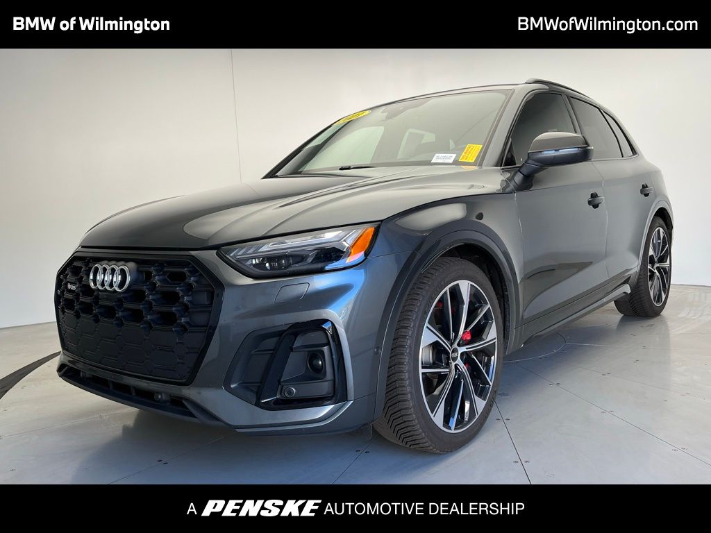 Thumbnail: 2021 Audi SQ5 - 1