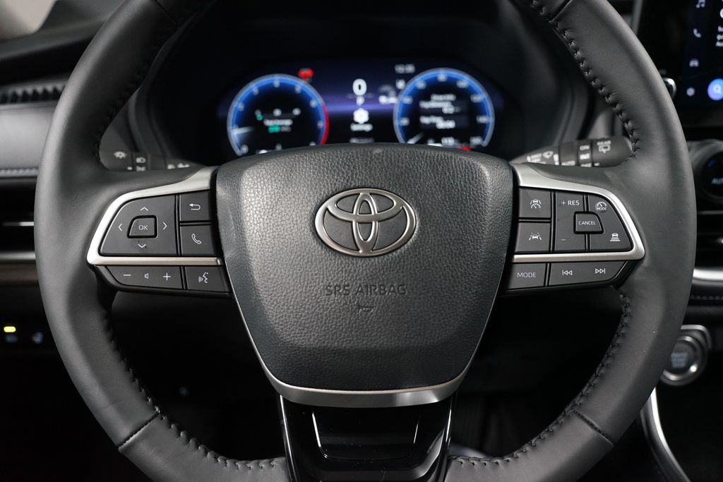 Thumbnail: 2026 Toyota Grand Highlander - 12