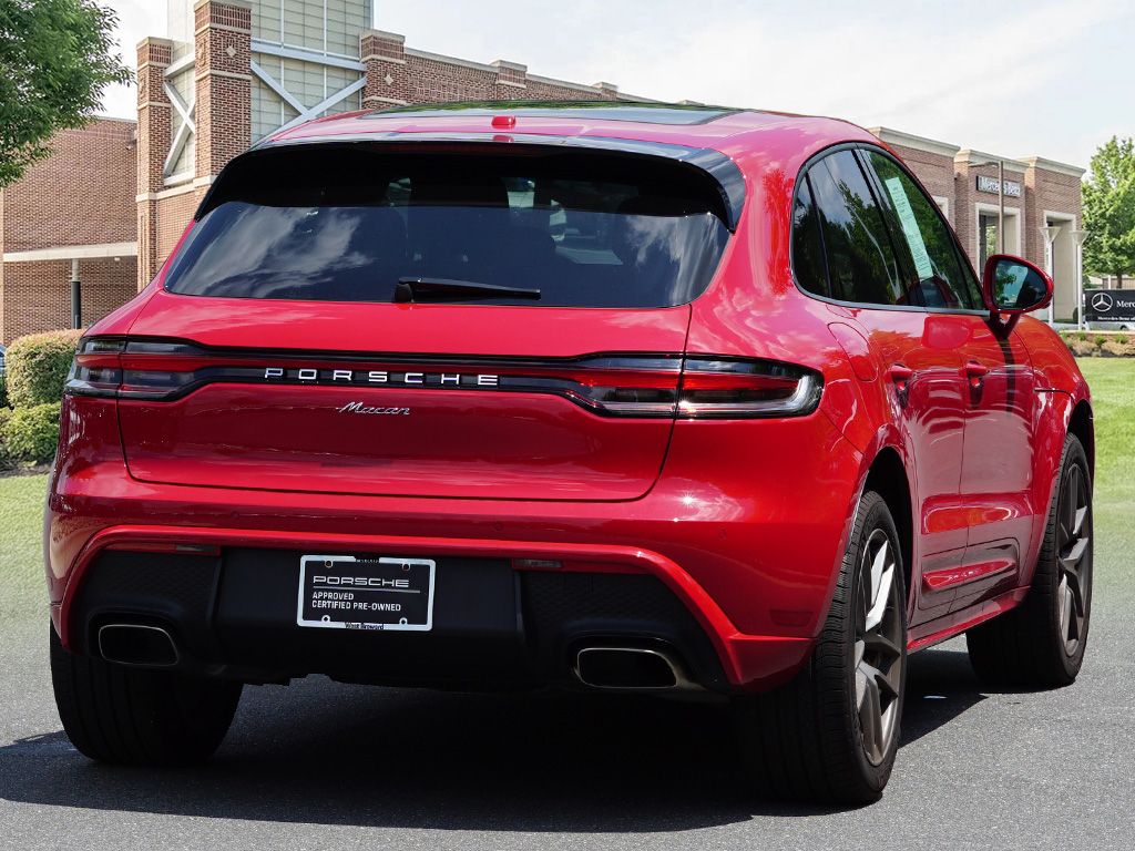 Thumbnail: 2025 Porsche Macan - 6