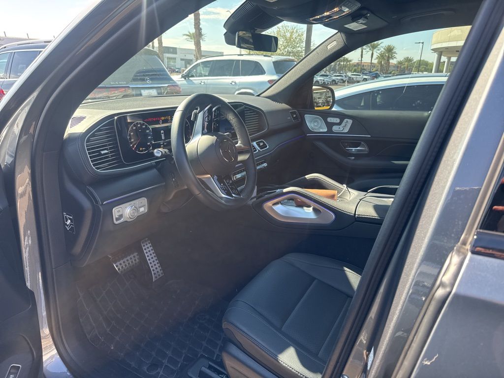 Thumbnail: 2025 Mercedes-Benz GLS - 8