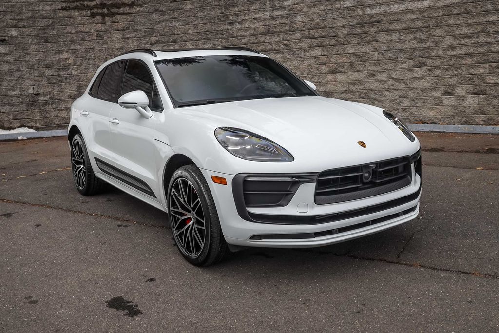 2024 Porsche Macan AWD