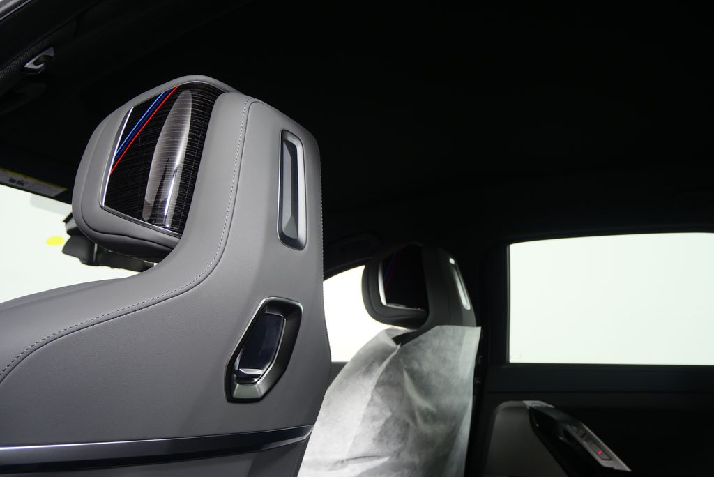 2025 BMW 7 Series 760i xDrive 18
