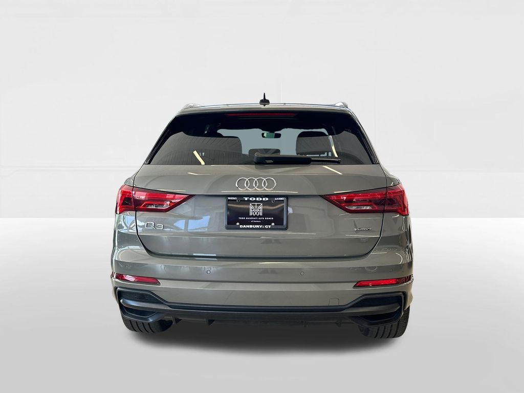 2019 Audi Q3 2.0T Premium Plus 5