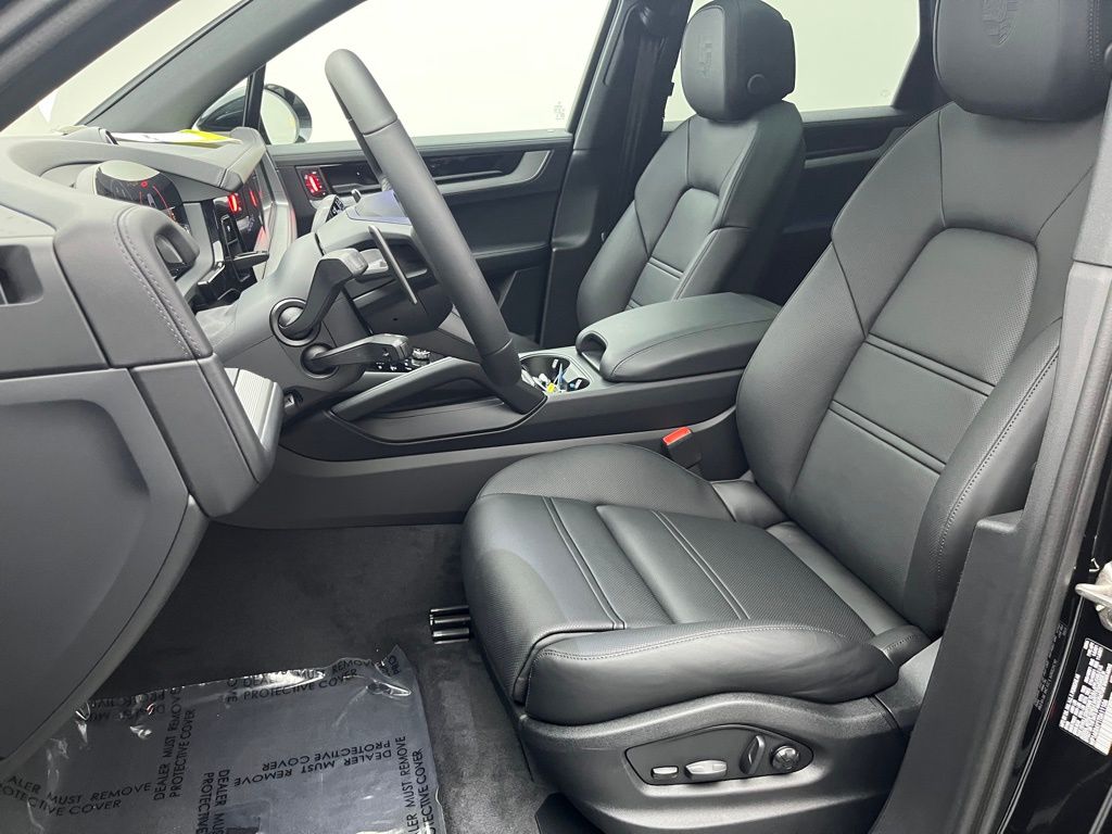 Thumbnail: 2026 Porsche Cayenne - 5