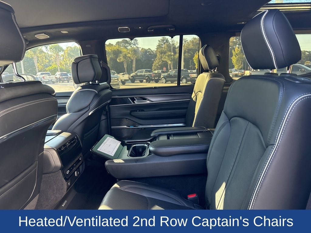 2023 Jeep Grand Wagoneer Obsidian 4x4