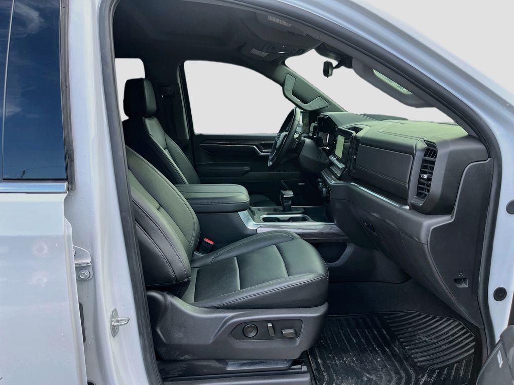 Used 2024 Beige Chevrolet LTZ image 29