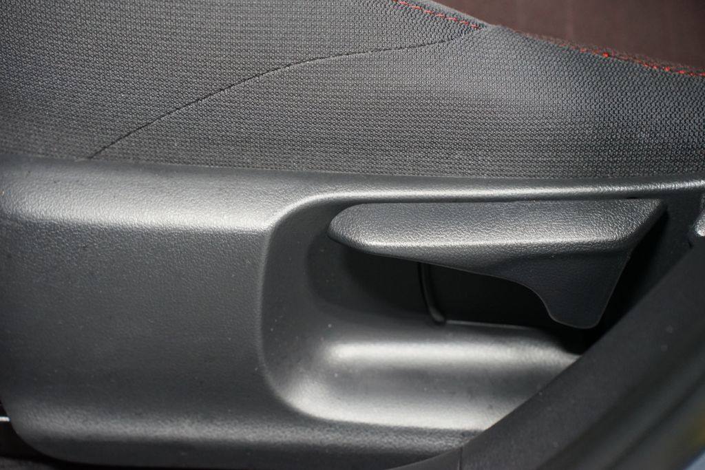 Thumbnail: 2024 Toyota Corolla - 32