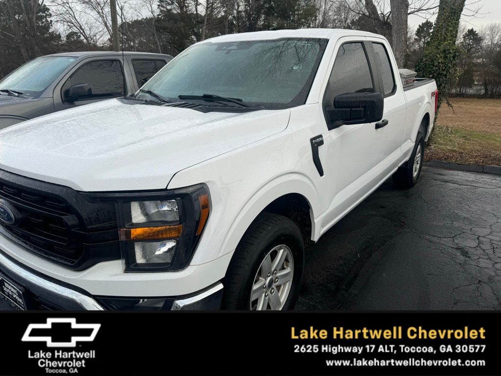 2023 Ford F-150 XL SuperCab 4WD