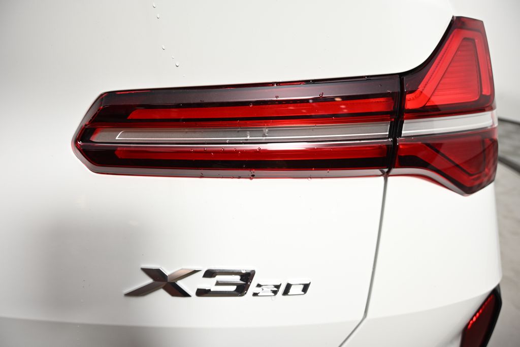 2025 BMW X3 3.0i 11