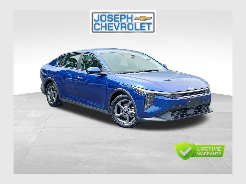 Deep Sea Blue 2025 Kia K4 Sedan Front-Wheel Drive Continuously Variable Transmission