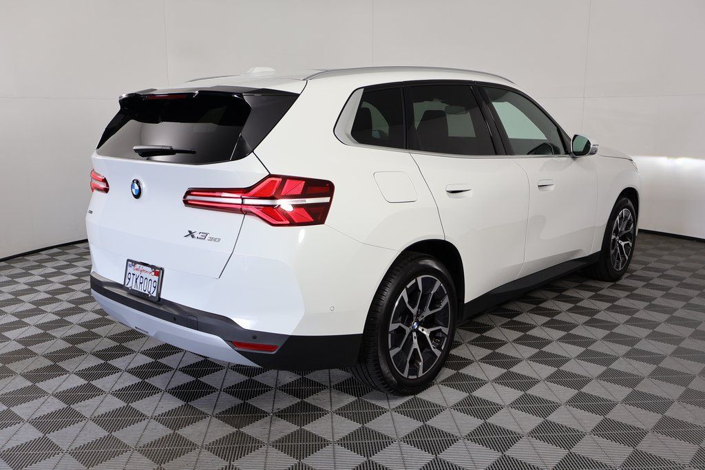 Thumbnail: 2025 BMW X3 - 4