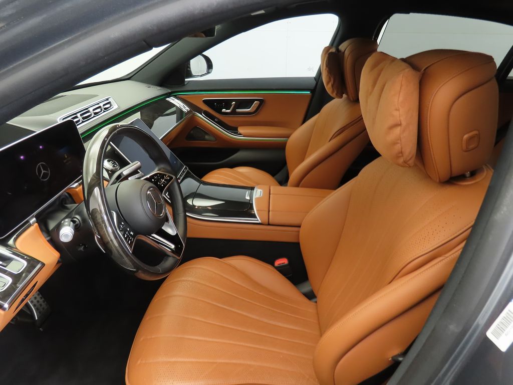 Thumbnail: 2023 Mercedes-Benz S-Class - 18