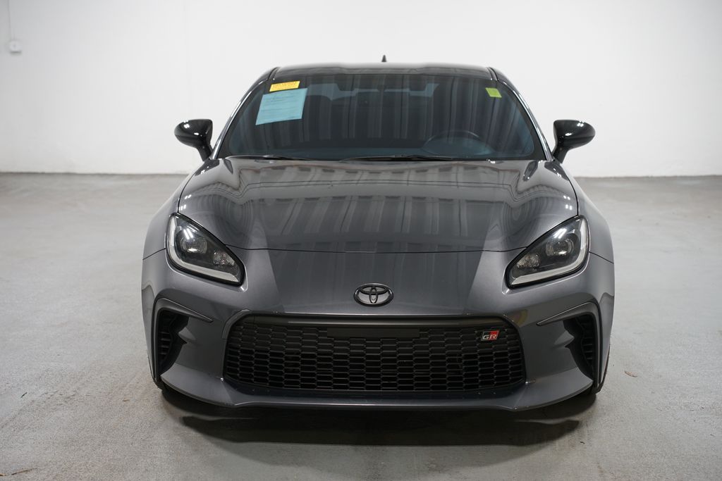 Thumbnail: 2024 Toyota GR86 - 2