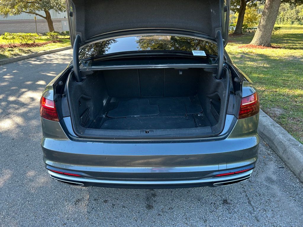 Thumbnail: 2021 Audi A4 - 10