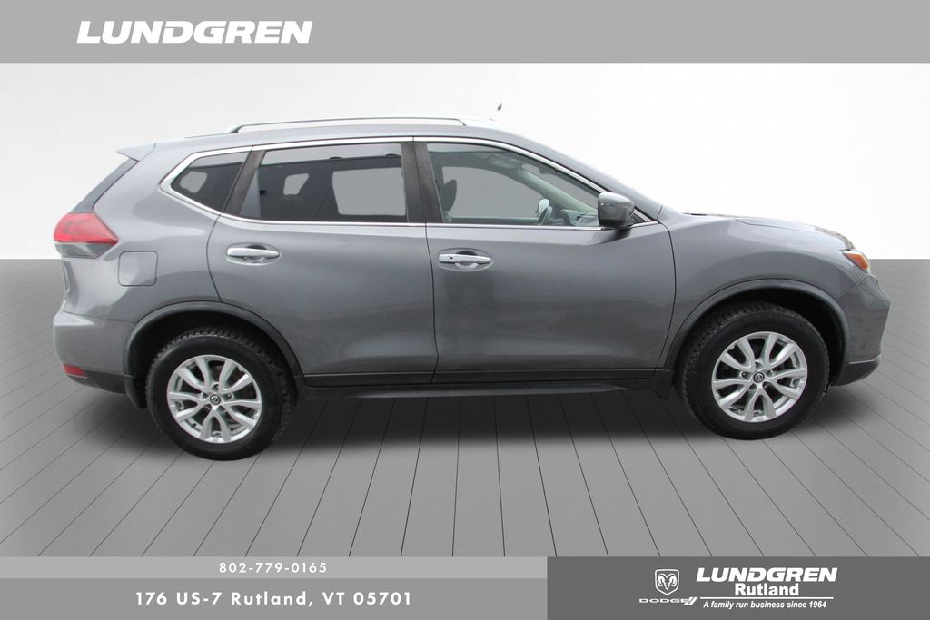 Used 2020 Nissan Rogue SV with VIN JN8AT2MV7LW120512 for sale in Rutland, VT