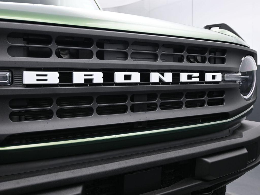 2025 Ford Bronco 