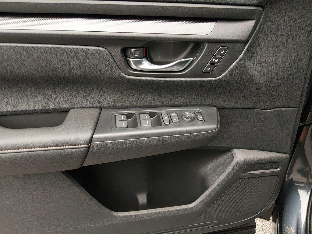 new 2026 Honda CR-V Hybrid car, priced at $38,437