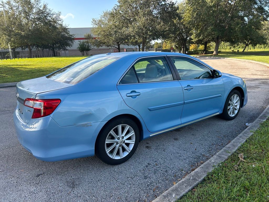 Thumbnail: 2013 Toyota Camry - 5