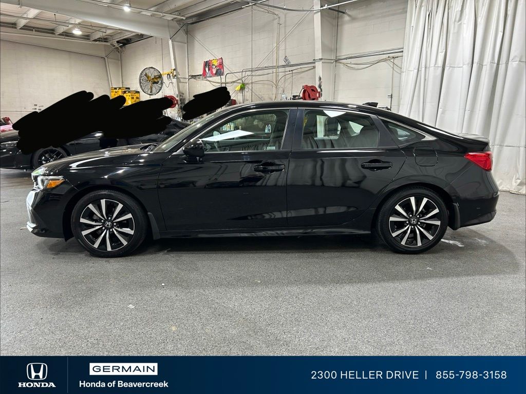 Used 2023 Black Honda EX image 5