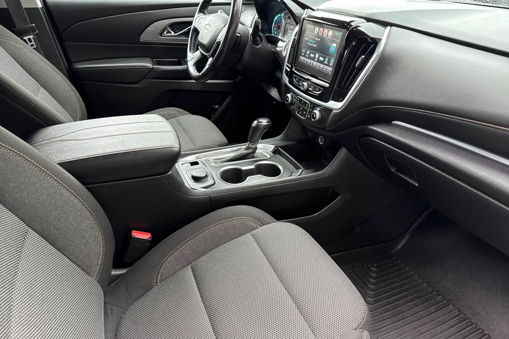 used 2019 Chevrolet Traverse car, priced at $18,925